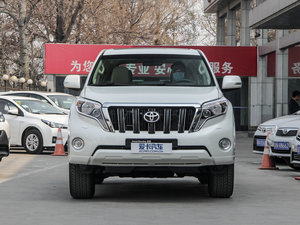 2015款2.7L 自动豪华型 正前