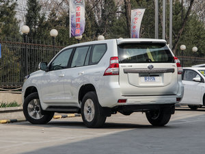 2015款2.7L 自动豪华型 左后45度