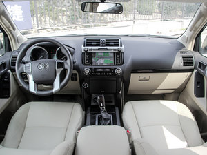 2015款2.7L 自动豪华型 内饰全景