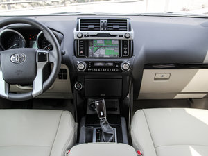 2015款2.7L 自动豪华型 中控台