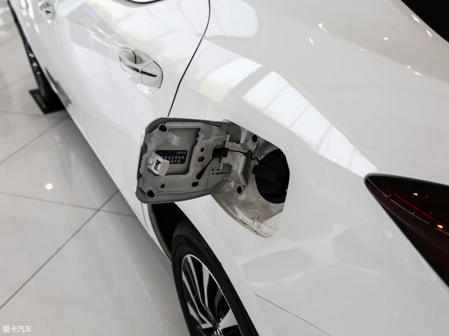 2016_p 1.8L E-CVTI(lng)Ȱ