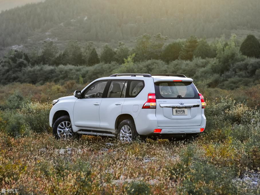 2016 3.5L V6 ԄVX NAVI