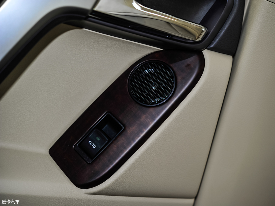 2016 3.5L V6 ԄVX NAVI