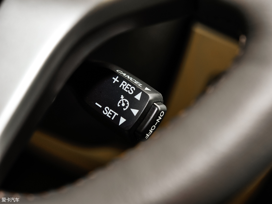 2016 3.5L V6 ԄVX NAVI