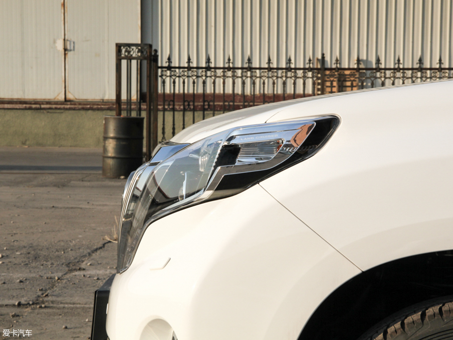 2016 3.5L V6 ԄVX NAVI