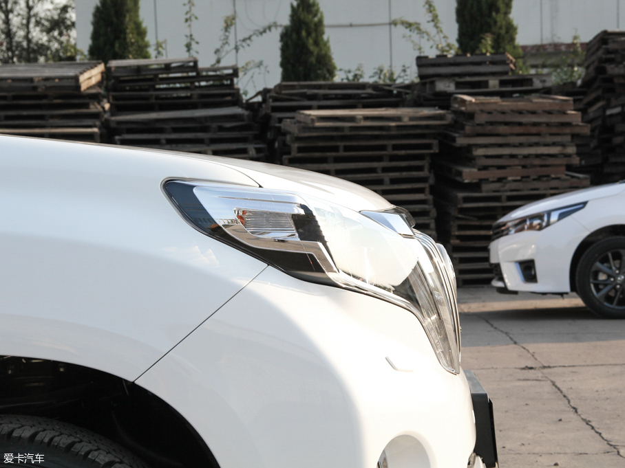 2016 3.5L V6 ԄVX NAVI