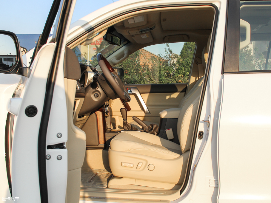 2016 3.5L V6 ԄVX NAVI