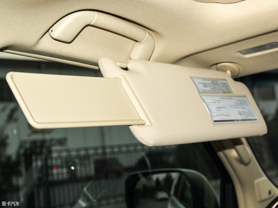 2016 3.5L V6 ԄVX NAVI