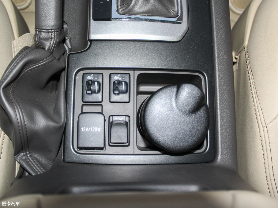 2016 3.5L V6 ԄVX NAVI