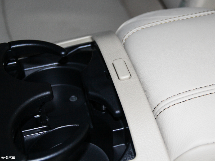 2016 3.5L V6 ԄVX NAVI