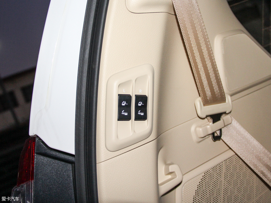 2016 3.5L V6 ԄVX NAVI