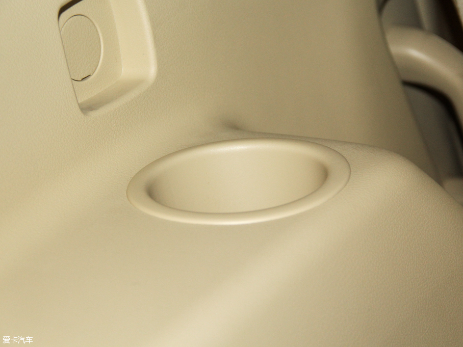 2016 3.5L V6 ԄVX NAVI