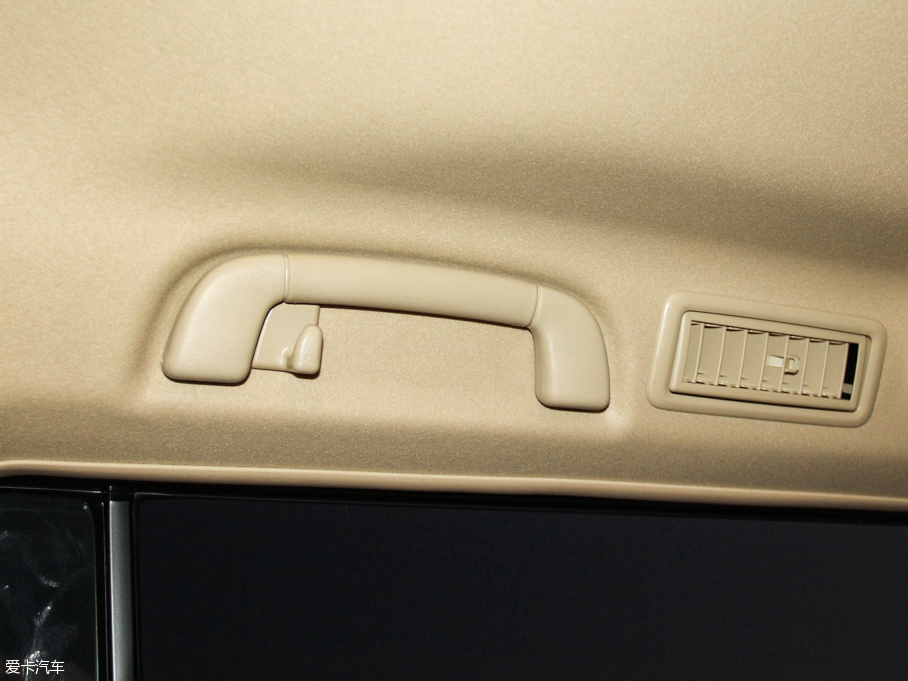 2016 3.5L V6 ԄVX NAVI