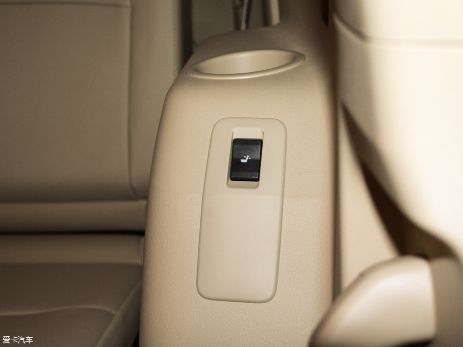 2016 3.5L V6 ԄVX NAVI