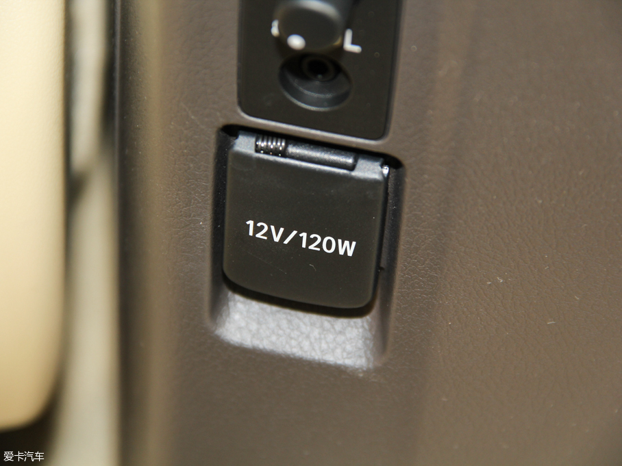 2016 3.5L V6 ԄVX NAVI