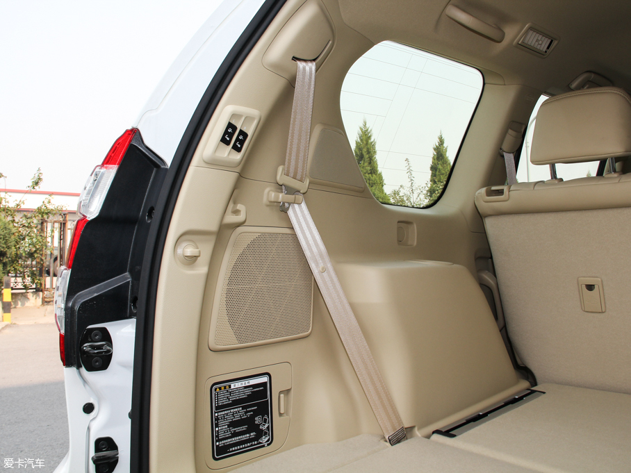 2016 3.5L V6 ԄVX NAVI