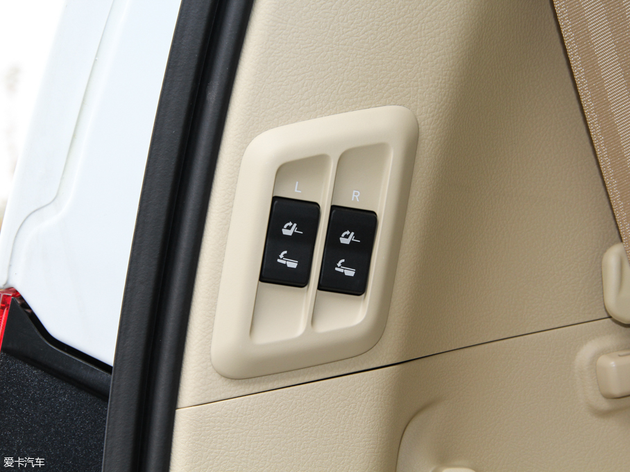 2016 3.5L V6 ԄVX NAVI