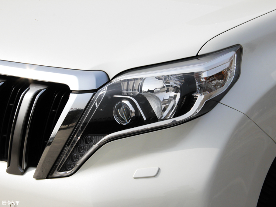 2016 3.5L V6 ԄVX NAVI