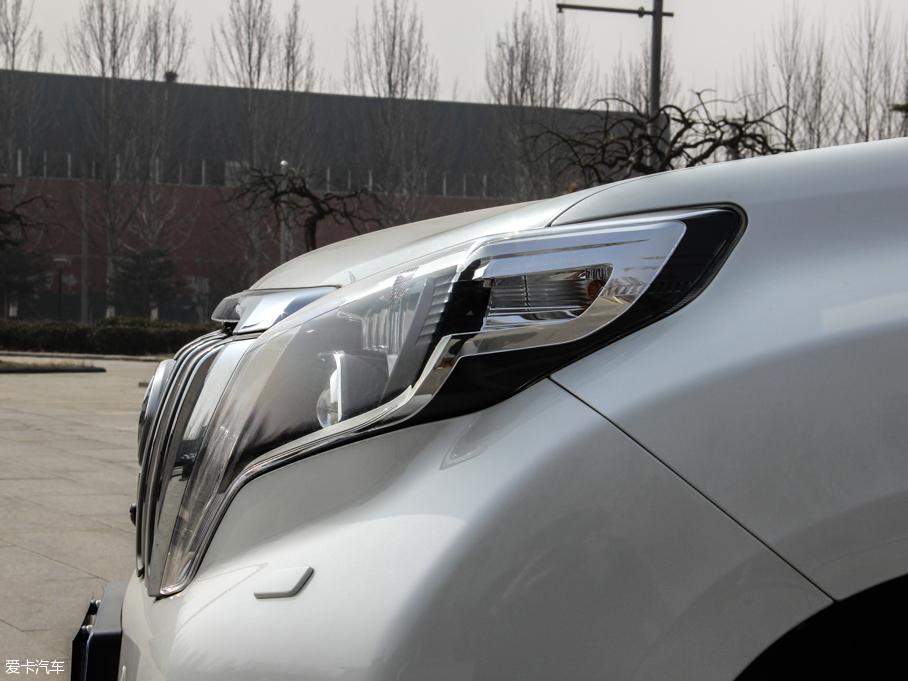 2016 3.5L V6 ԄVX NAVI