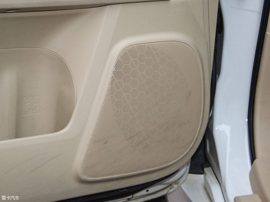 2016 3.5L V6 ԄVX NAVI