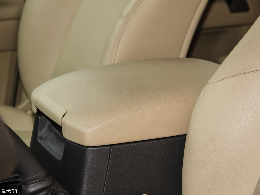 2016 3.5L V6 ԄVX NAVI