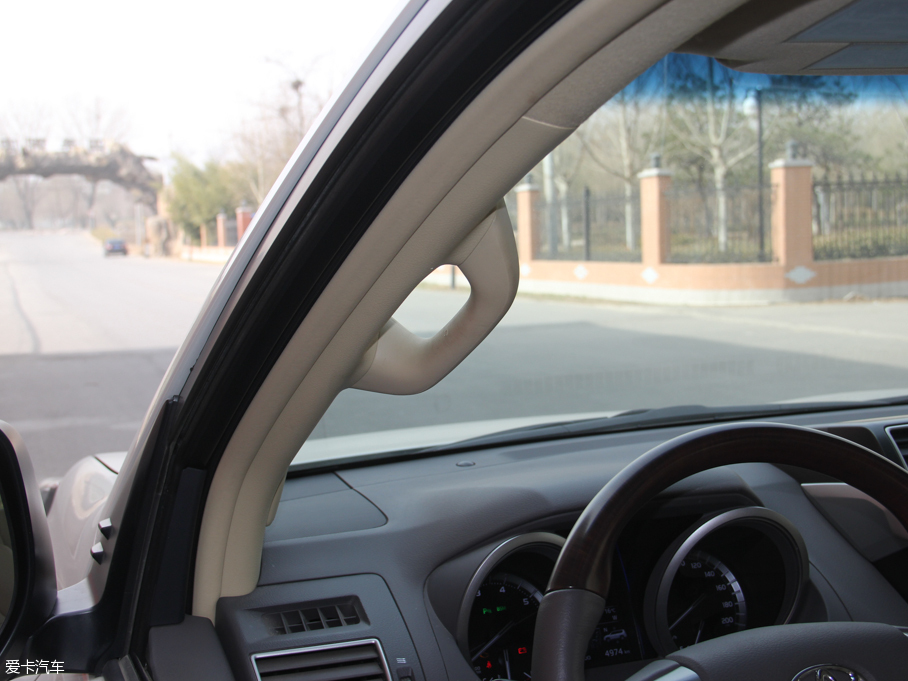 2016 3.5L V6 ԄVX NAVI