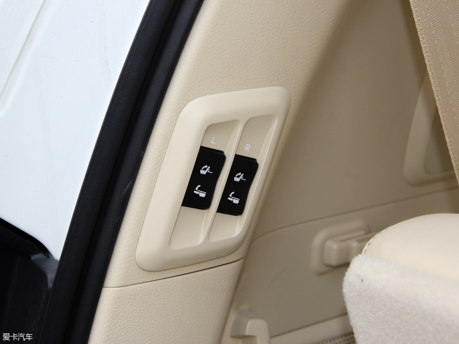 2016 3.5L V6 ԄVX NAVI