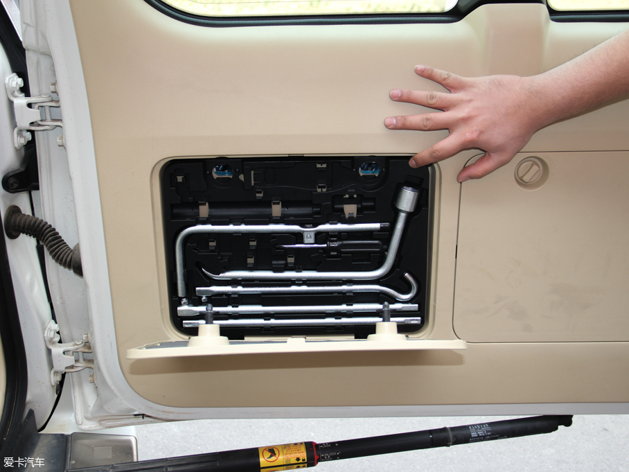 2016 3.5L V6 Ԅ(dng)VX NAVI