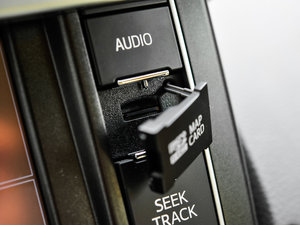 20163.5L V6 ԄVX NAVI п؅^