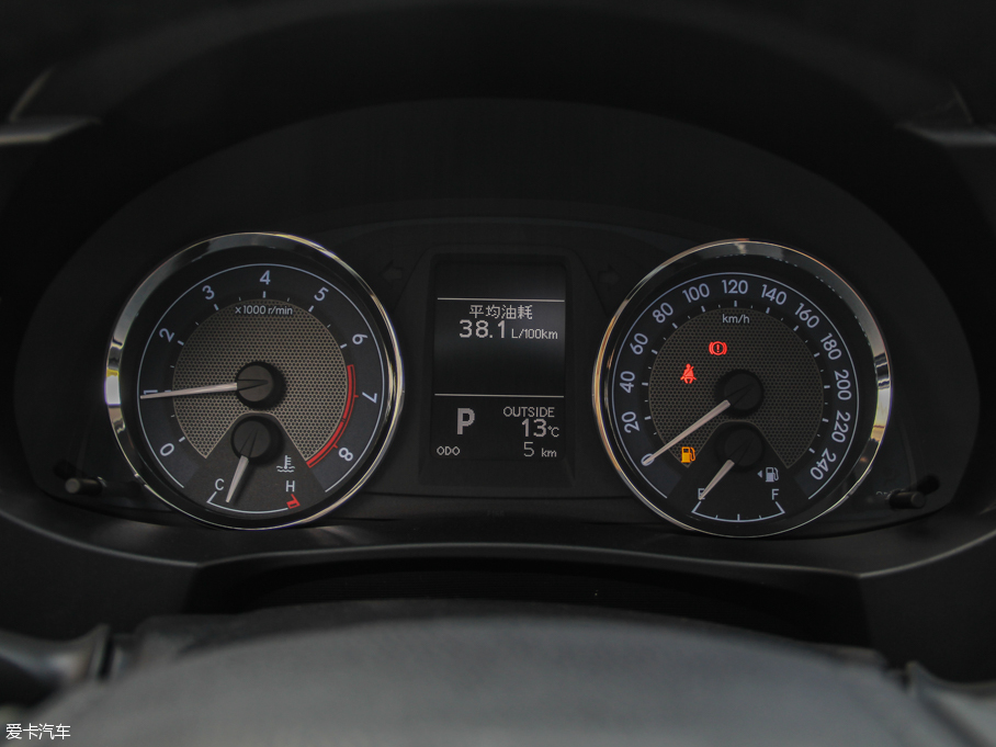 2016_ 1.6L CVT GL-iſ