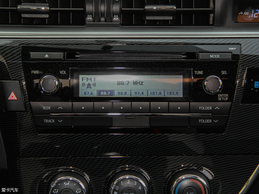 2016_ 1.6L CVT GL-iſ