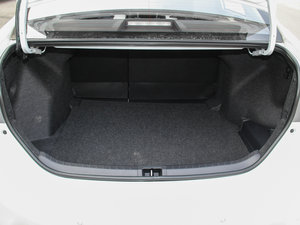 20161.6L CVT GL-iſ g