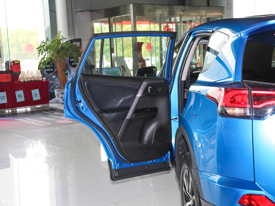 2016RAV4s 2.0L CVT(q)J