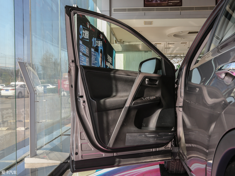 2016RAV4s 2.0L CVTLа