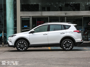 一汽丰田2016款RAV4