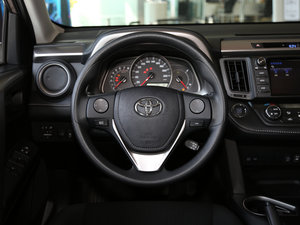 2016款2.0L CVT两驱风尚版 方向盘