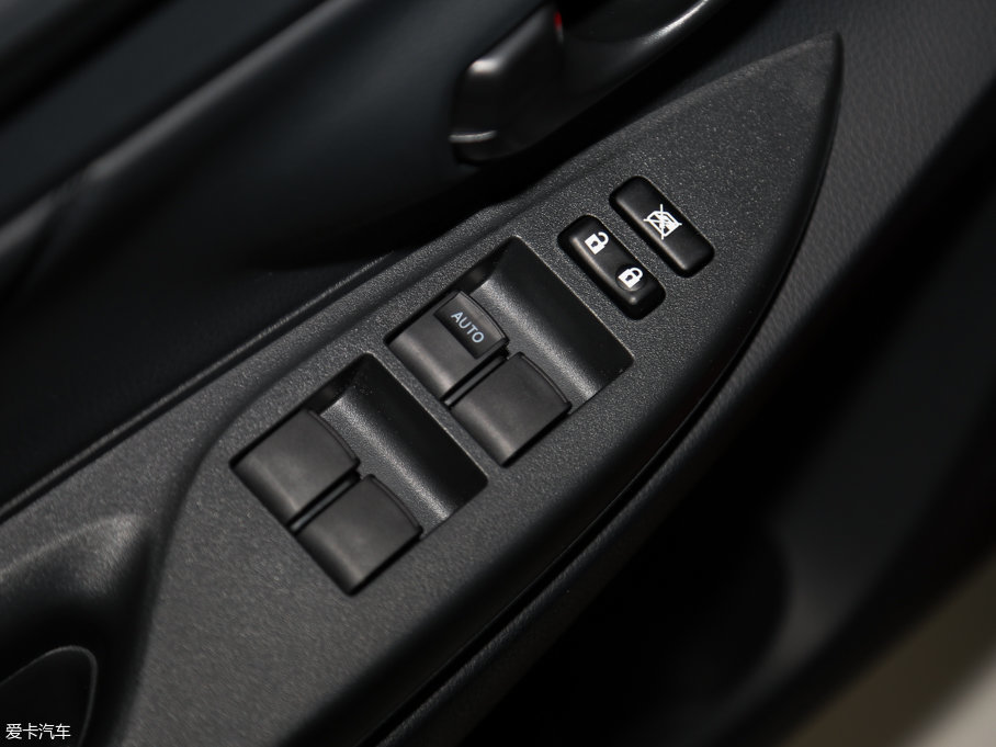 2017Y 1.5L CVT(chung)а