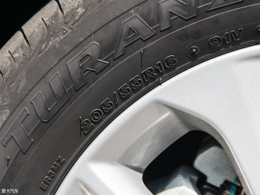 2017_ 1.2T CVT GLX-i