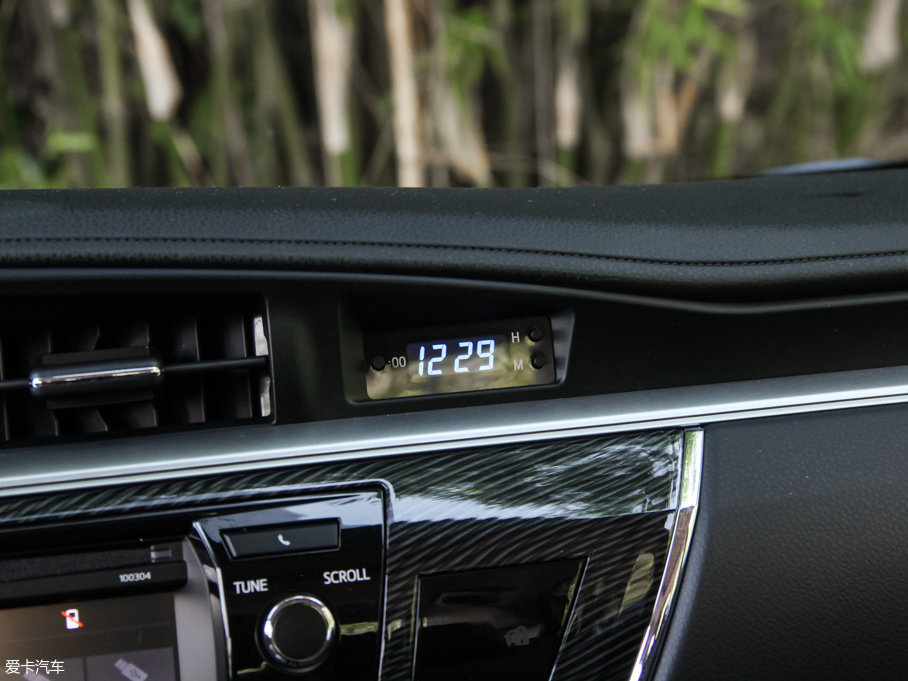 2017_ 1.2T CVT GLX-i