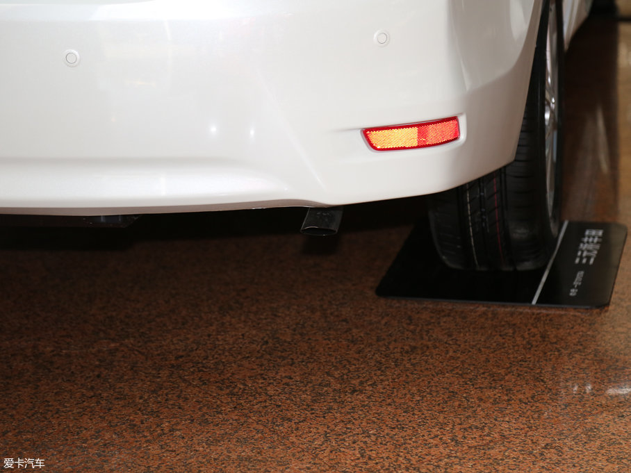 2017_ 1.2T CVT GL-iƤ