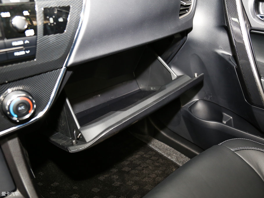 2017_ 1.2T CVT GL-iƤ