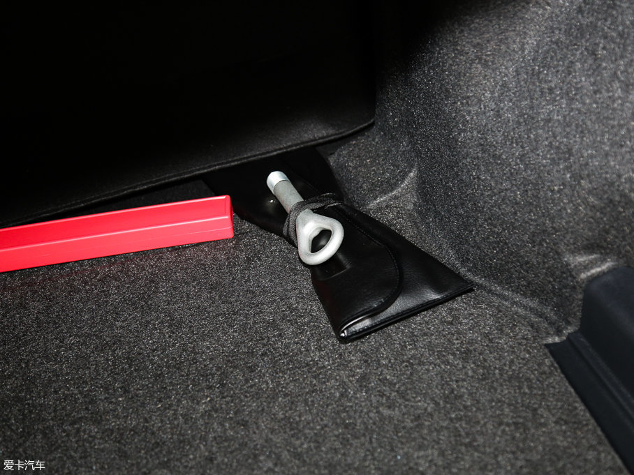 2017_ 1.2T CVT GL-iƤ