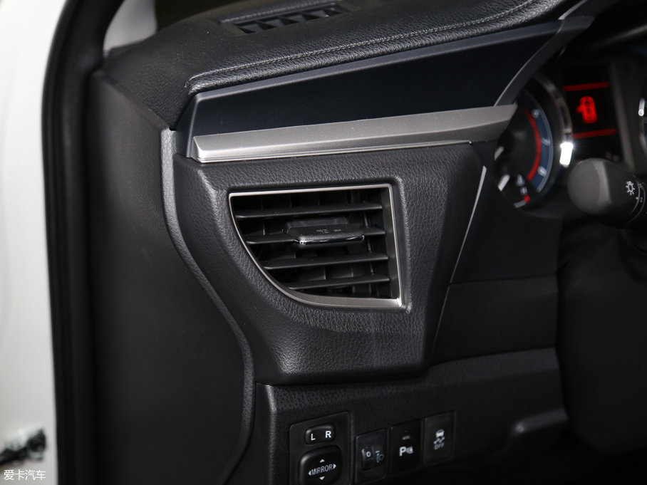 2017_ 1.2T CVT GL-iƤ