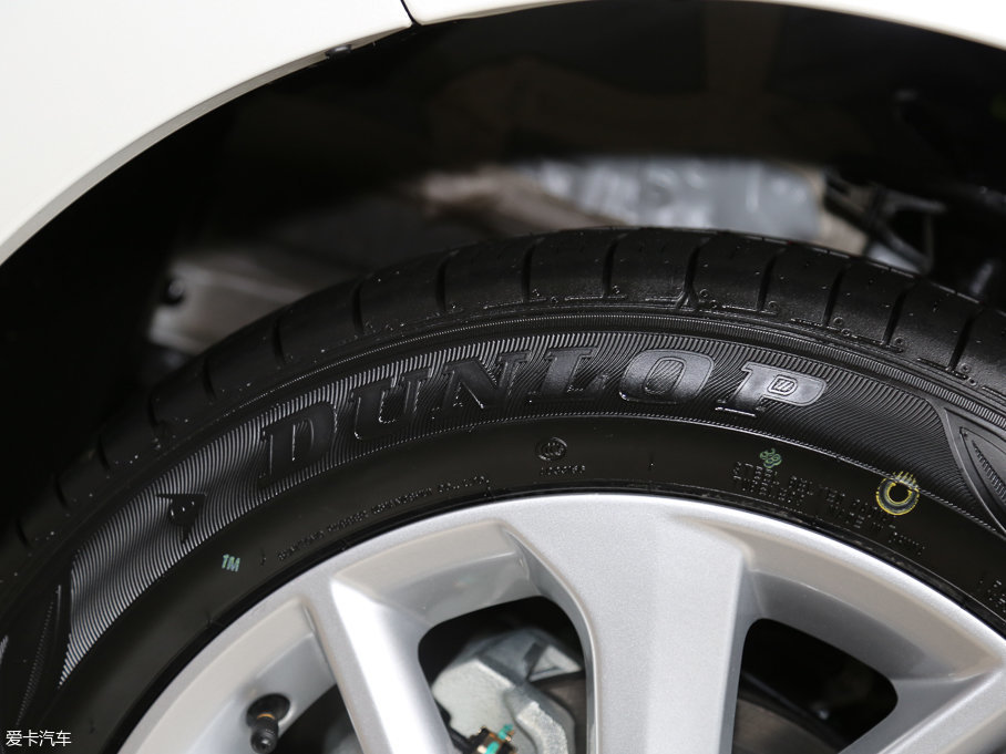 2017_ 1.2T CVT GL-iƤ؄e