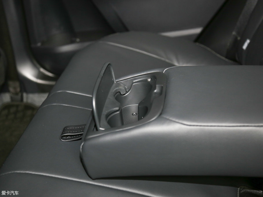 2017_ 1.2T CVT GL-iƤ؄e