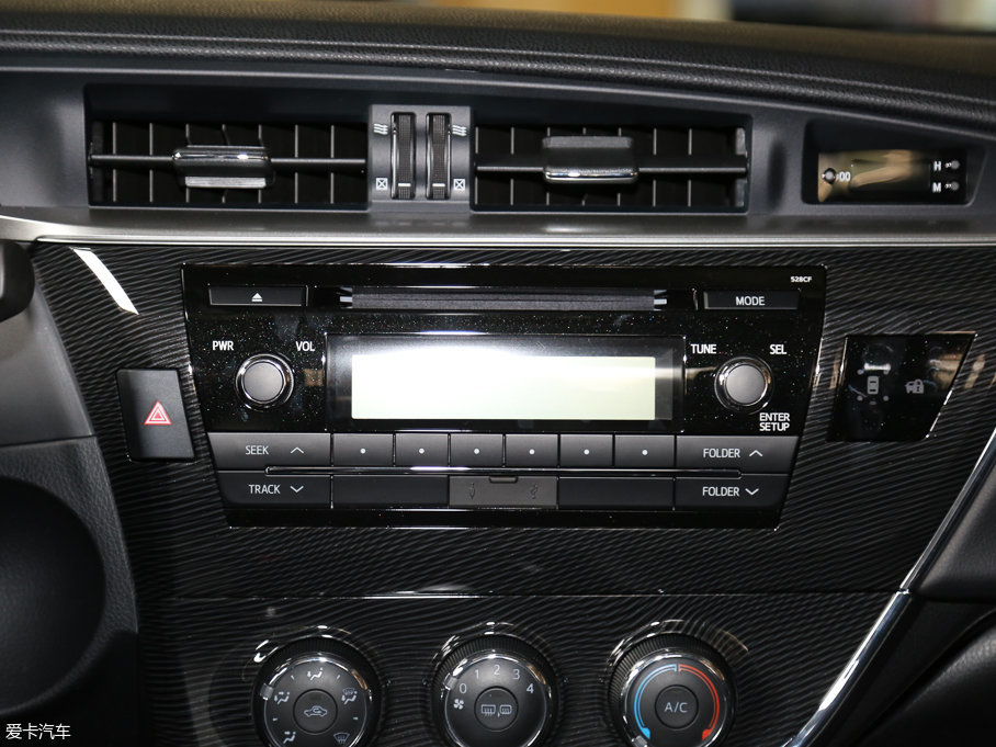 2017_ 1.2T CVT GL-iƤ؄e