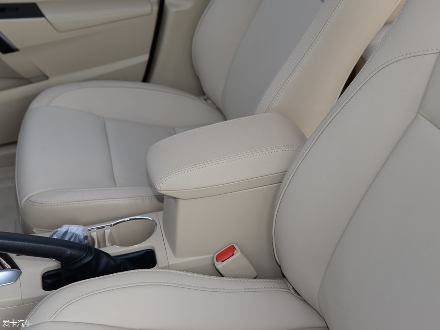 2017_ 1.2T CVT GL-iƤ؄e