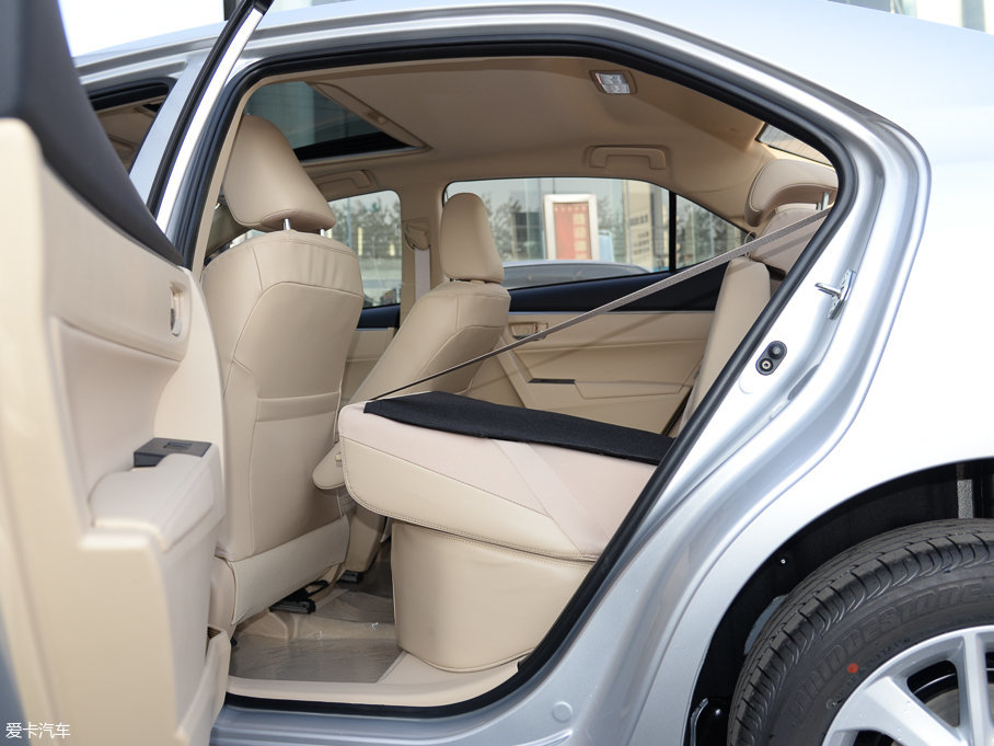 2017_ 1.2T CVT GL-iƤ؄e