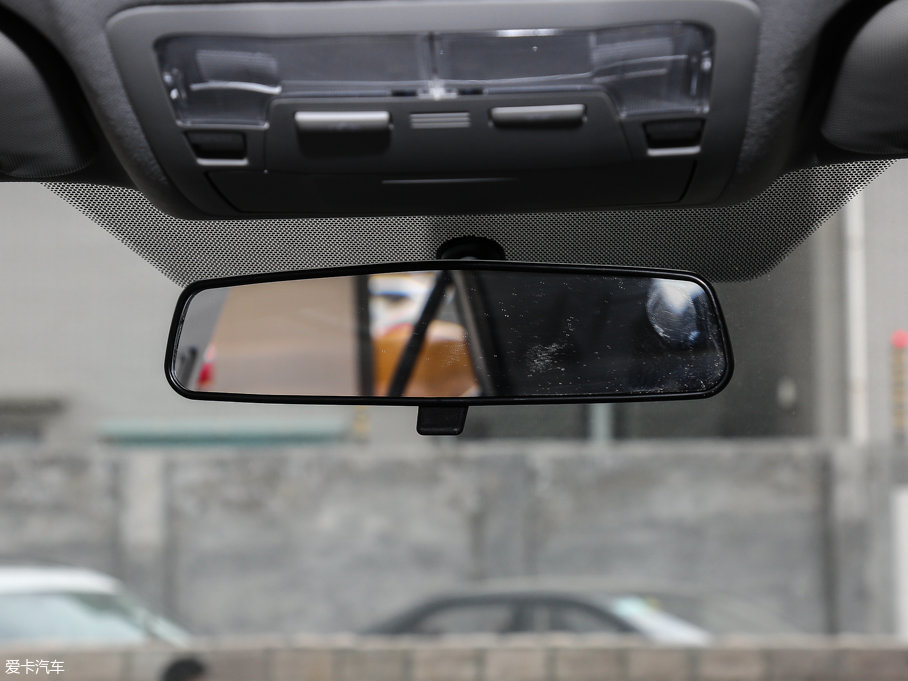 2017_ ȫ 1.2T CVT GL-iƤ