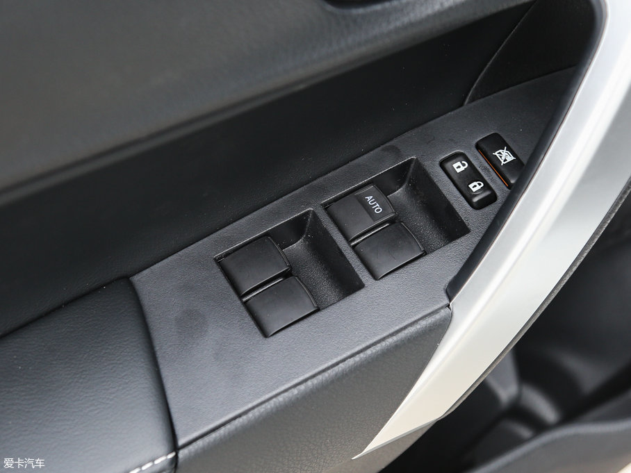 2017_ ȫ 1.2T CVT GL-iƤ